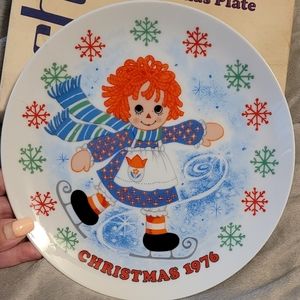 1976 Vintage Schmid Raggedy Ann Limited Edition Christmas Plate